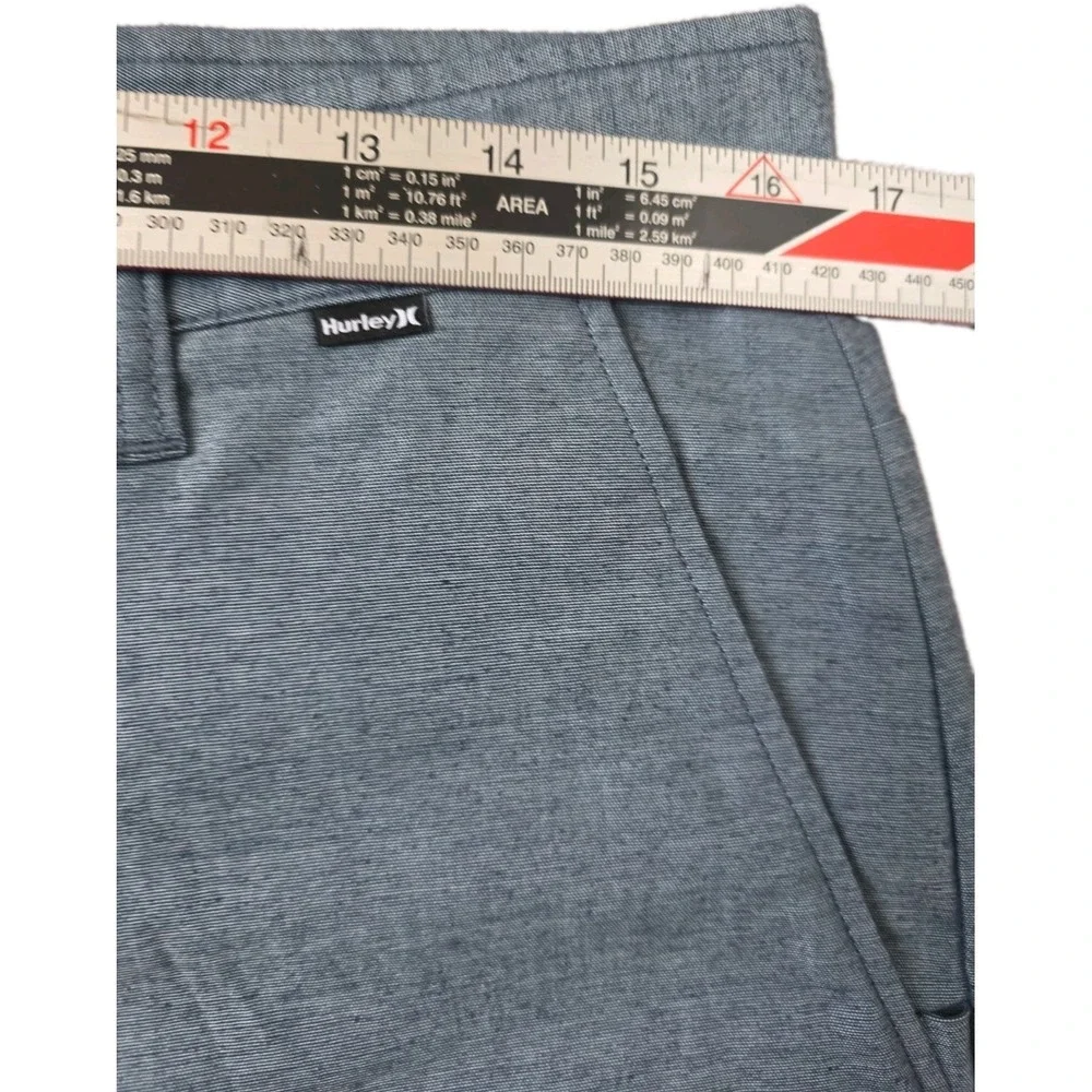 Hurley H2O-Dri Breathe Gray Hybrid Shorts Size 31. Men's 19